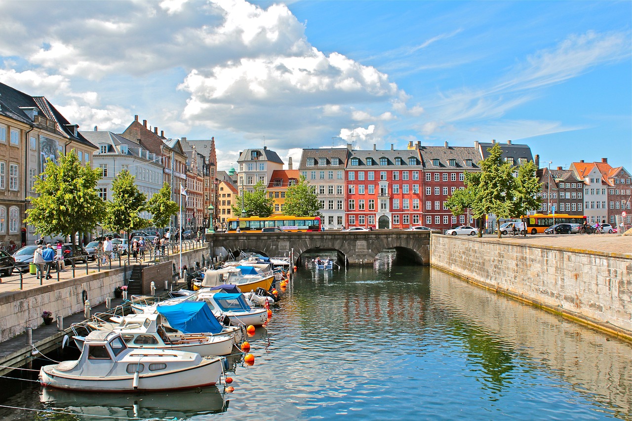 Екскурзия до Копенхаген - градът на Малката русалка! 4 дни, 3 нощувки със закуски и самолетен билет!