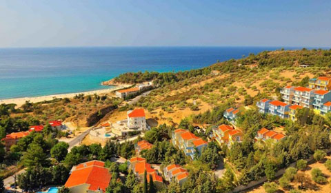 Вълшебна почивка в Trypiti Bungalows, о.Тасос! 5 нощувки + закуски и вечери само за 350 лв. на човек.