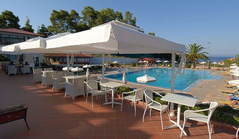Топло лято в Гърция! 4 нощувки на море през Септември, All Inclusive в Хотел Atrium Palace 4*, Халкидики!