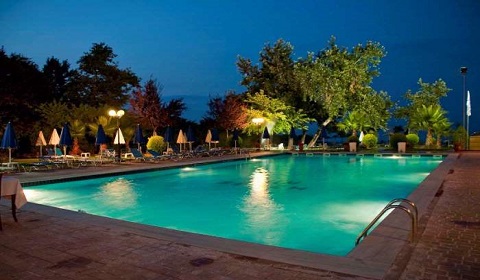 3 нощувки със закуски и вечери в хотел Sun Beach Platamonas 3*, Олимпийска Ривиера, Гърция през м.Юни и м.Юли или м.Август м.Септември!