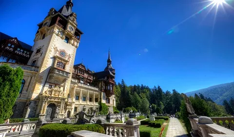19-22 Септември: 3 нощувки със закуски + СПА в хотел New Montana 4*, Синая, Румъния!