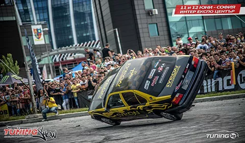 Билет за Tuning Show 2016 + тенискa на Tuning.bg + стикер на Tuning.bg! Билетът важи за 11-ти или за 12-ти юни!