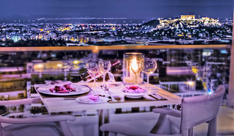 Свети Валентин в Атина - градът на лилавата корона! 4 дни, 3 нощувки със закуски, самолетен билет и туристическа програма в Гърция!