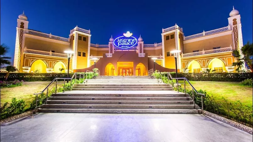 Черен Петък! Коледа в Египет! Самолетен билет + 6 нощувки All Inclusive в Jasmine Palace 5*!
