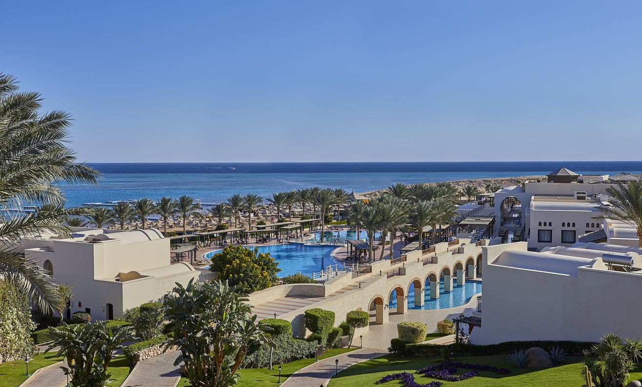 Черен Петък! Нова Година в Египет! Самолетен билет + 5 нощувки All Inclusive в Jaz Belvedere Resort 5*, Шарм ел Шейх!