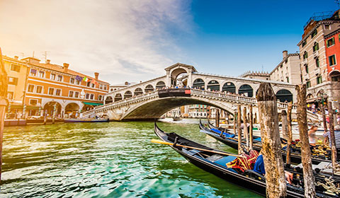 Свети Валентин във Венеция - Святата Република! 5 дни, 4 нощувки със закуски и самолетен билет!