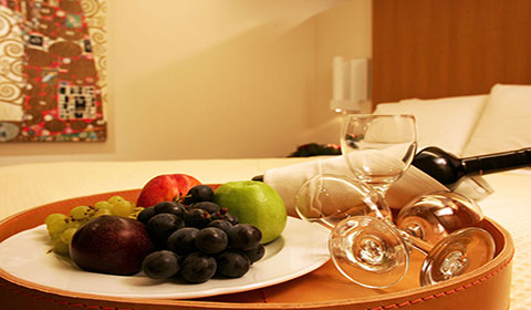 Нова Година в Гърция 2023: 2 нощувки със закуски + Гала вечеря + напитки в хотел Capsis 4*, Солун! Дете до 1.99г. - безплатно!