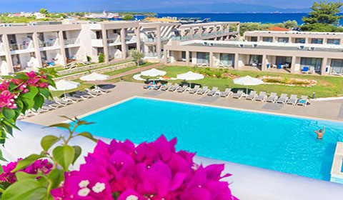 Ранни резервации: 3 нощувки, Ultra All Inclusive в Alea Hotel & Suites 4*, о.Тасос, Гърция през Май!