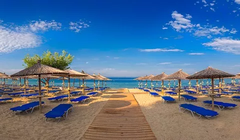 Lagomandra Beach Hotel
