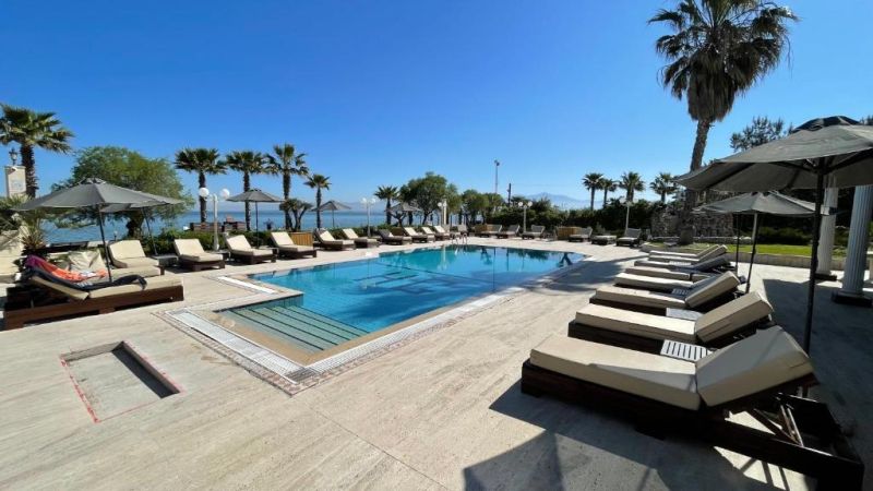 Ранни резервации: 3 нощувки със закуски и вечери в хотел Santa Beach 4*, Агия Триада, Гърция през Май и Юни! Дете до 11.99г. - безплатно!