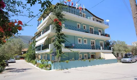 На море в Гърция през Октомври! 5 нощувки със закуски в Vassiliki Bay Hotel 2*, о.Лефкада!