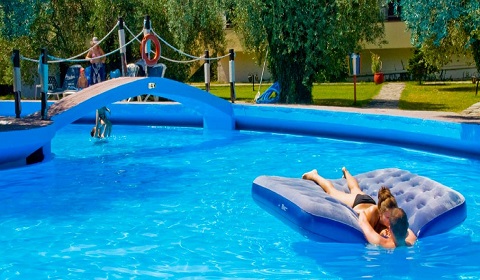 3 нощувки със закуски и вечери в Natasa Hotel 3*, о.Тасос, Гърция през Септември!