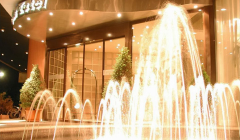 Уикенд в Кавала! 2 нощувки със закуски в Egnatia City Hotel & SPA 4*, Гърция през Септември, Октомври, Ноември и Декември! Дете до 1.99г. - безплатно!