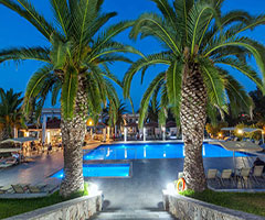 7 нощувки със закуски и вечери в Iris Hotel 3*, Сивири, Халкидики, Гърция през Юли и Август!