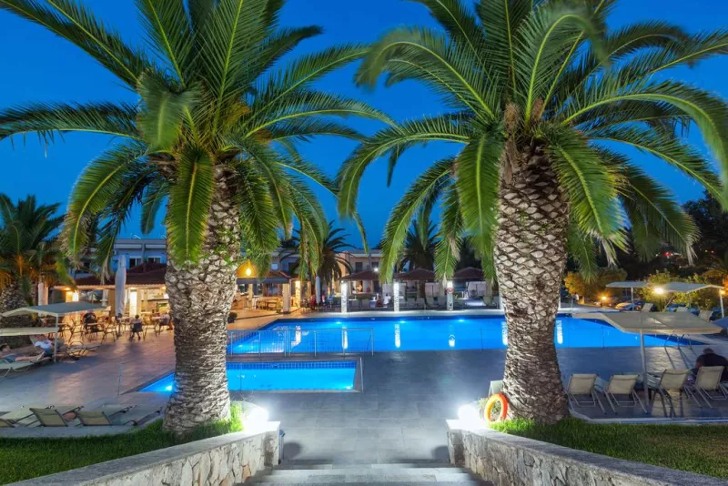 Iris Siviri Hotel