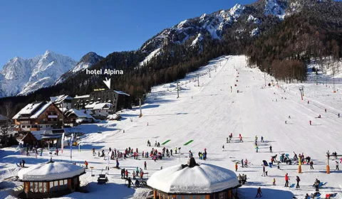Нова година в Словения! 3 нощувки със закуски и вечери + СПА в хотел Alpina 3*, Кранска Гора!