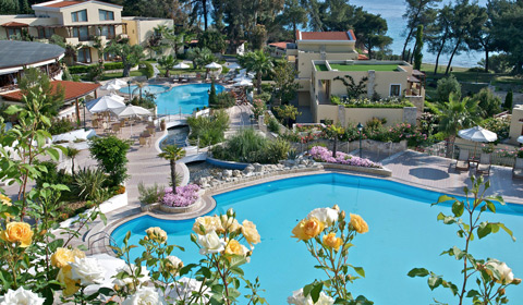 Ранни резервации: 7 нощувки със закуски и вечери в хотел Aegean Melathron Thalasso SPA 5*, Халкидики, Гърция през Август и Септември!