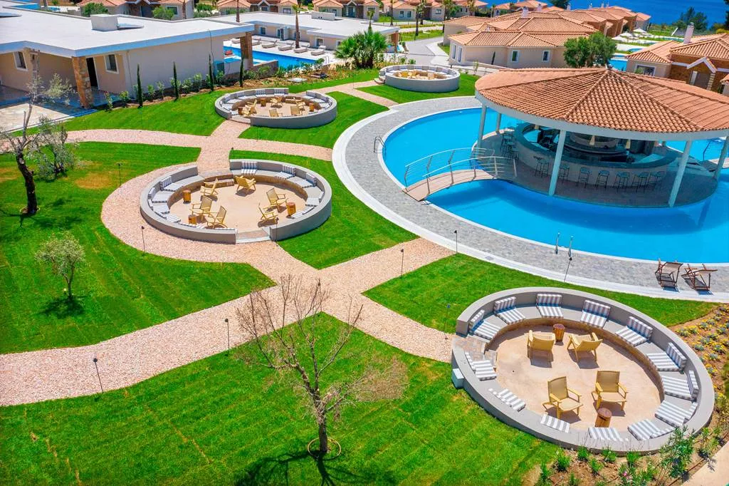 Черен петък 2024! 3 нощувки, All Inclusive в Ajul Luxury Hotel & SPA Resort 5*, Халкидики, Гърция през Май и Юни! Дете до 12.99г. - безплатно!