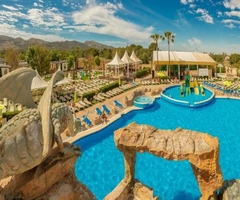 Семейна почивка в Magic Robin Hood Resort 4*, Испания! 5 нощувки, All Inclusive, самолетен билет и трансфер!