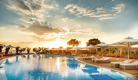 Ексклузивна оферта! 5 нощувки, Ultra All Inclusive в хотел Ikos Olivia 5*, Халкидики, Гърция през Април и Май!